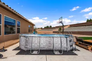 5625 Pikes Peak Loop NE Backyard