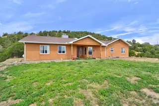 11 Zamora Heights Road, Tijeras