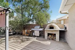 7471 Sanderling Road NW Patio