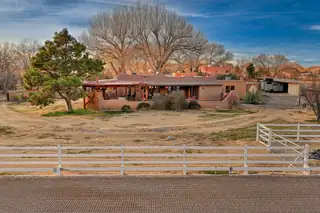 707 Walden Road Exterior Front