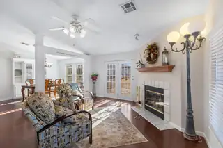 187 Barton Road Living Room