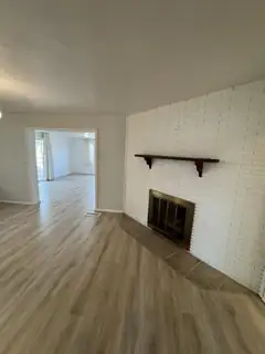 428 VALVERDE Drive SE Kitchen