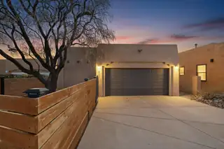 5024 Mirador Drive NW, Albuquerque