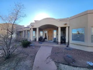 5468 Remington Road, Las Cruces 