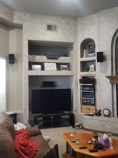 5468 Remington Road Living Room