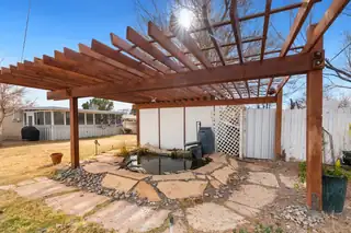 521 Palisades Drive NW Patio