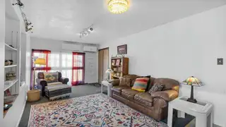 36 Albers Valley Road Living Room