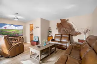 5217 Sooner Trail NW Living Room