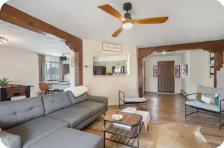 4905 Wagon Mound Trail NW Living Room