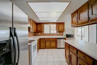 3102 May Circle SE Kitchen