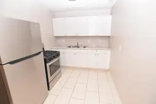 2800 Vail Avenue SE UNIT 160 Kitchen