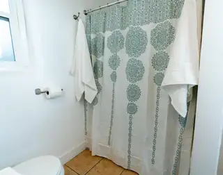 541 Cedar Street SE 2 