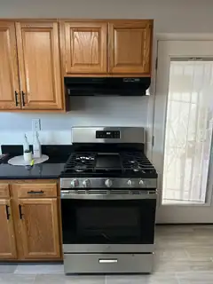 8008 San Joaquin Avenue SE Kitchen