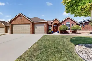 1605 Corte Castellana NE, Rio Rancho