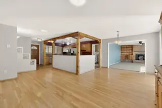 2905 Wisconsin Street NE Kitchen