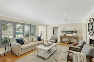 1508 San Carlos Road SW Living Room