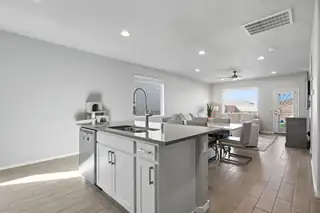 4851 Longs Peak Road NE Kitchen