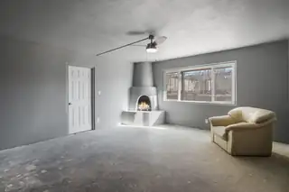 1704 Cornell Drive SE Living Room