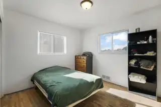 1704 Cornell Drive SE Bedroom