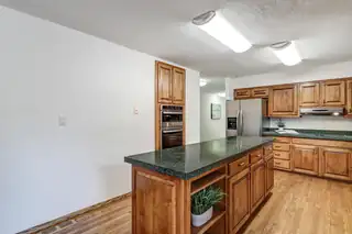 1600 La Cabra Drive SE Kitchen