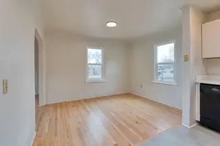 2204 7th Street NW Kitchen