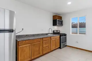 10803 Edith Boulevard NE Kitchen