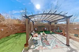 10908 Fort Point Lane NE Patio