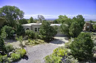 1160 Laurel Loop NE, Albuquerque