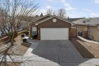 7320 Wild Olive Avenue NE Garage