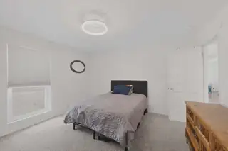 97 Lloyd Street Bedroom