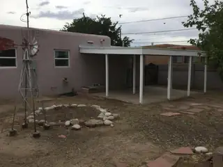 612 W Monroe Street SE Backyard