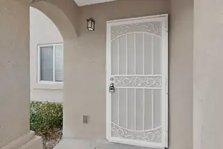 3929 Desert Willow Drive NE Exterior Front