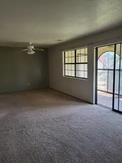 831 Country Club Drive SE APT 2F Living Room