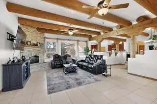 44 Vista Encantada Drive Living Room