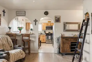 205 Hillandale Avenue Kitchen