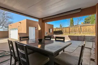 624 Figueroa Street NE Patio