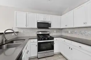 9908 Rawhide Avenue SW Kitchen