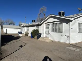 4717 Gibson Boulevard SE, Albuquerque