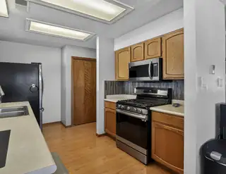 79 McCall Loop Kitchen