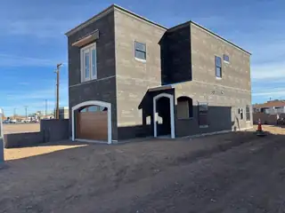 422 N Lala Street, Belen