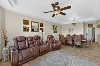 1715 Bluffside Drive NW Living Room