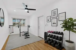 313 Washington Street NE Home Office