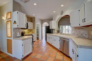 4 Fullerton Road Kitchen