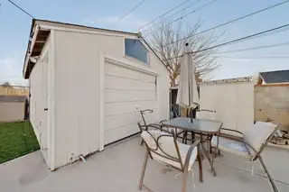 2611 Parsifal Street NE Patio