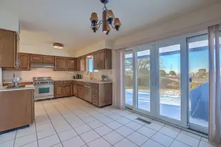 12917 Deer Dancer Trail NE Kitchen