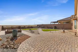 9116 Vista Bosquejo Road NW Backyard