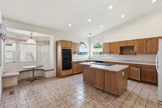 6021 Sonora Avenue NW Kitchen