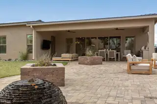 212 Lavender Place NE Patio