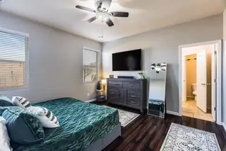 1105 Jacobs Drive NE Bedroom