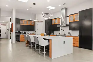 10140 Masters Drive NE Kitchen